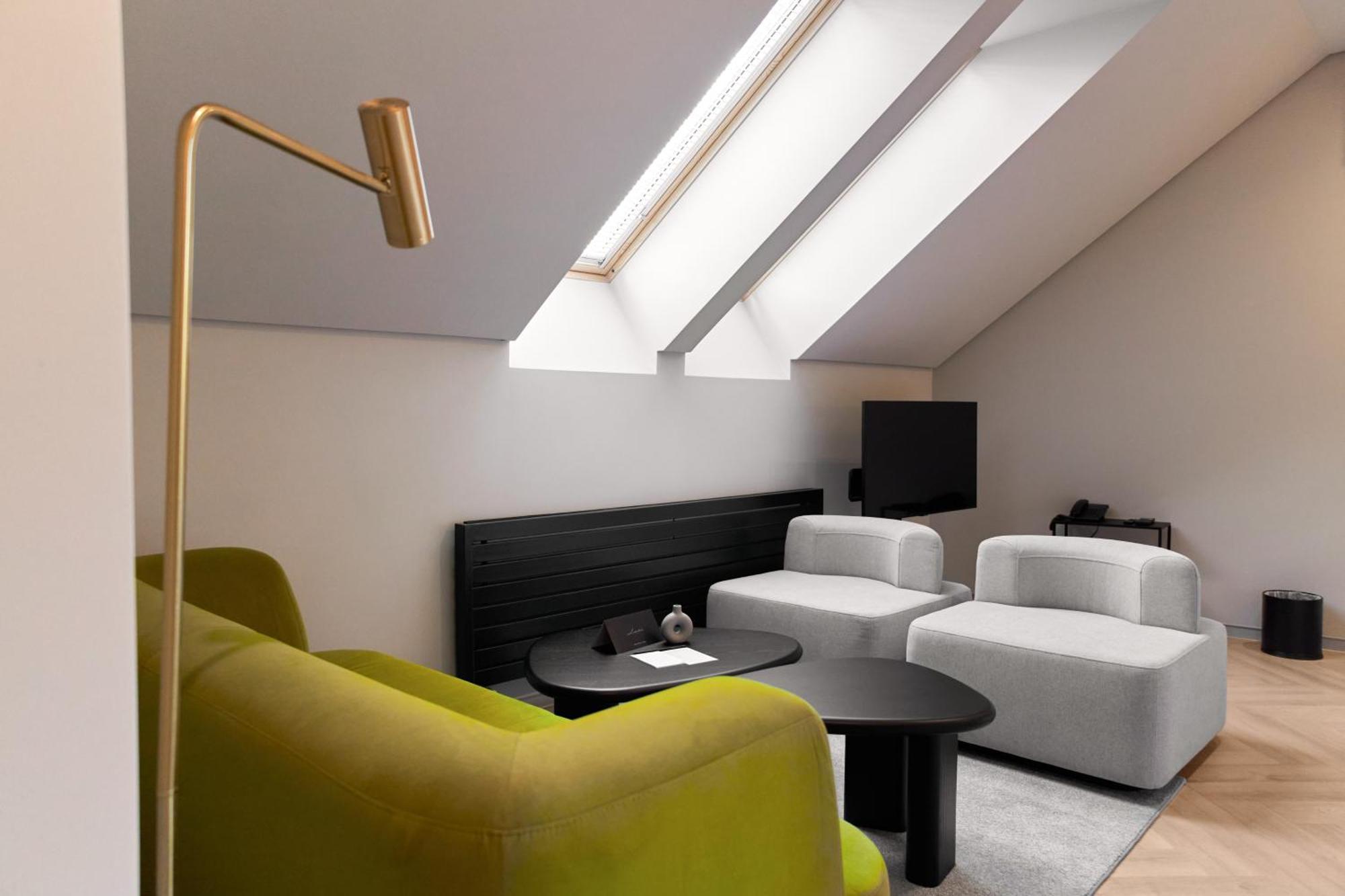 Hotel Laudon Úzhgorod Habitación foto